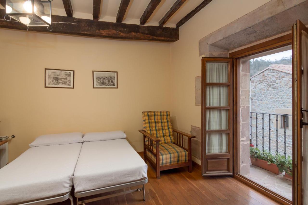 Casona De La Salceda Pensionat Treceño Eksteriør billede