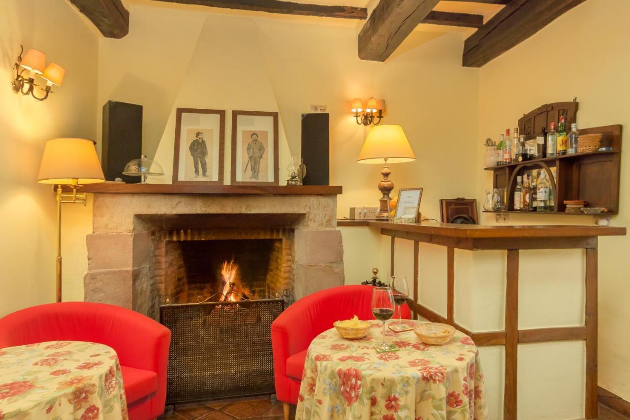 Casona De La Salceda Pensionat Treceño Eksteriør billede