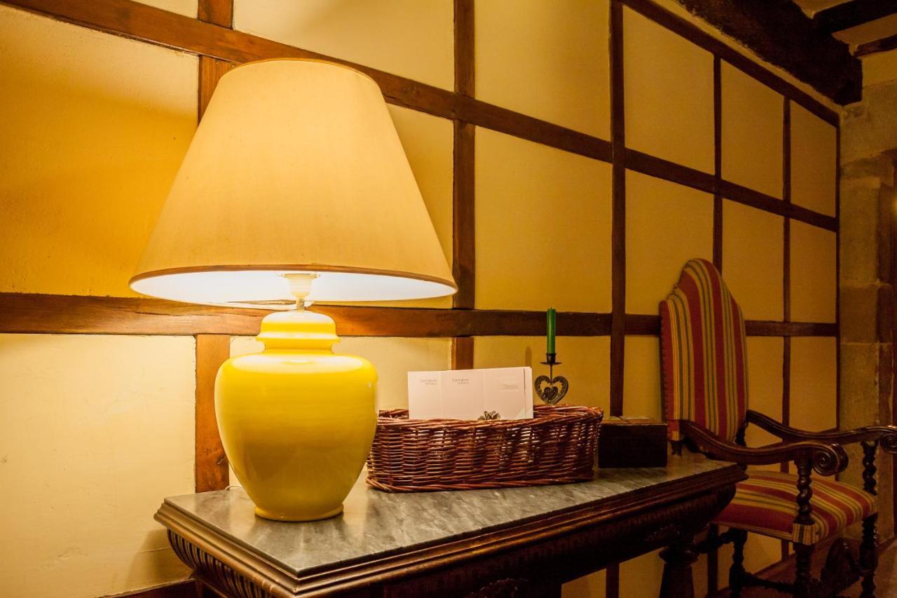 Casona De La Salceda Pensionat Treceño Eksteriør billede